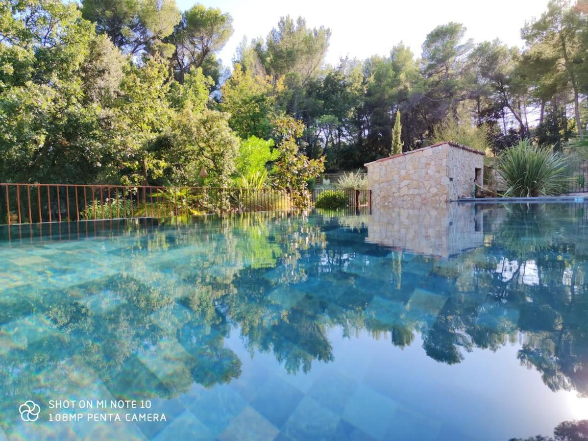 La Petite Perle, Balneo En Supplement, Le Clos Des Perles Tourtour Exterior foto
